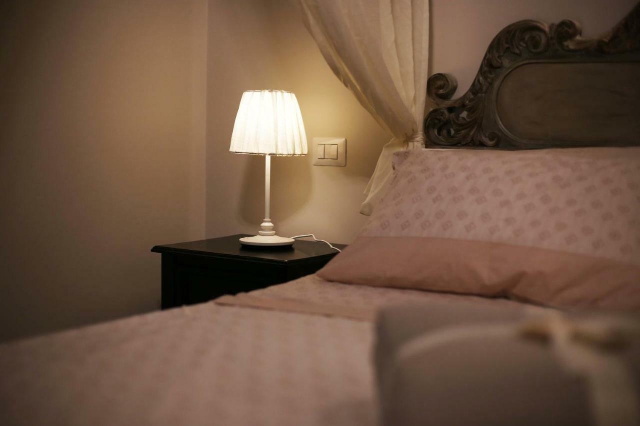 Teatro Nuovo Apartment Napoli Esterno foto